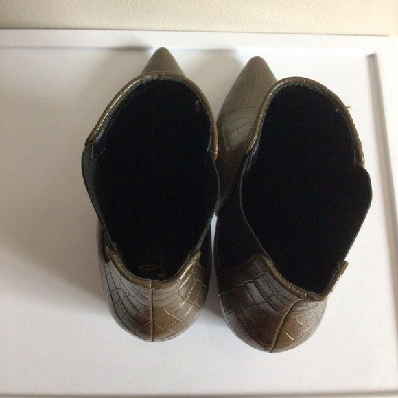 Lulu's Olive Croc-Embossed Ankle Boots - Picture 6 of 10